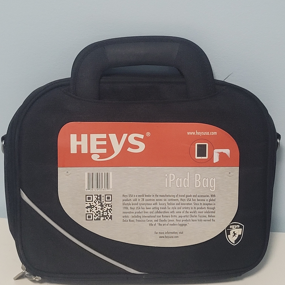 Heys Black iPad Bag (NEW)